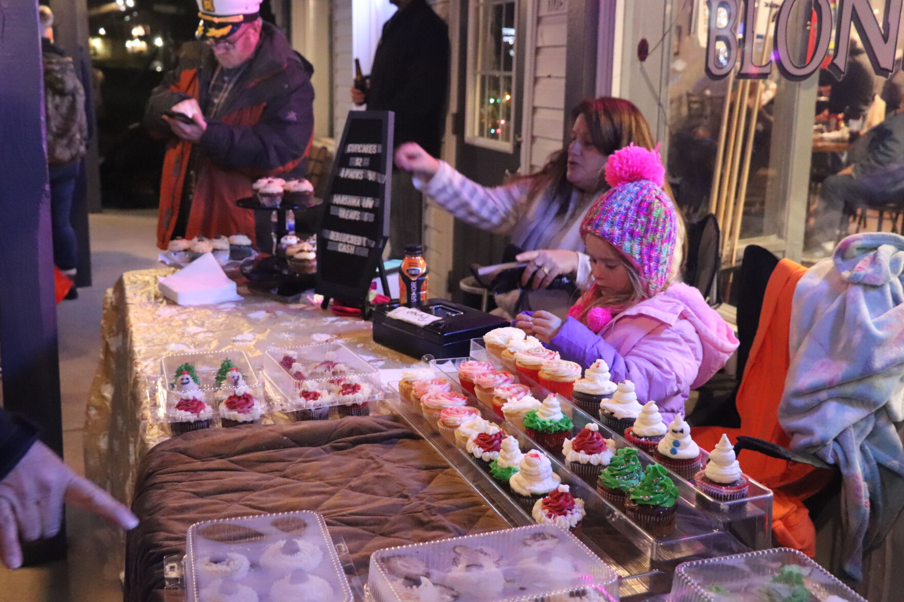 121121StClairChristmasParade9.JPG